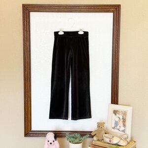 Circo EUC 2014 Black Velour Sweatpants Size 6 Ribbed Waist Bow Detail Flare Leg